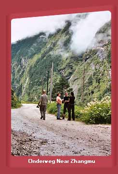 Onderweg Near Zhangmu